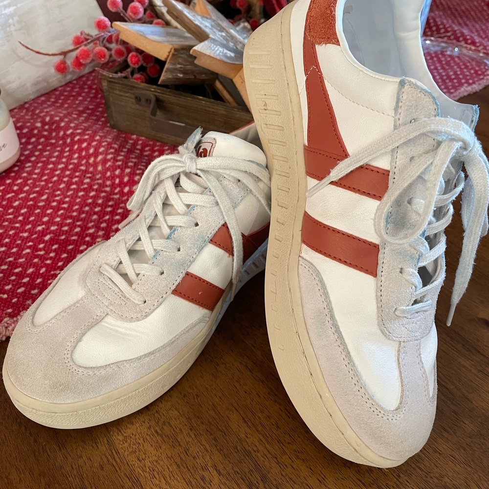 🎉sold🎉Gola Fashion sneakers
